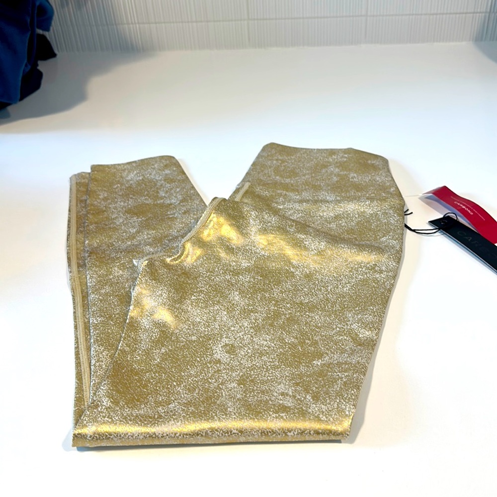 NWT CARBON38 Gold Leggings